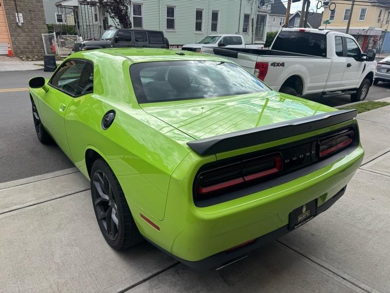Dodge Challenger SXT 2019