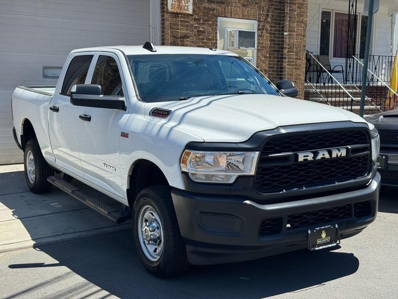 RAM 2500 Tradesman Crew Cab SWB 4WD 2019
