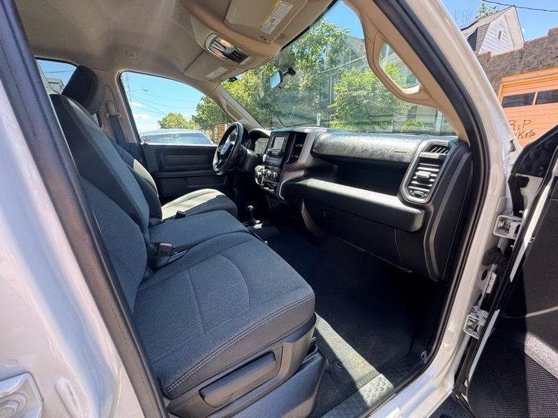 RAM 2500 Tradesman Crew Cab SWB 4WD 2019