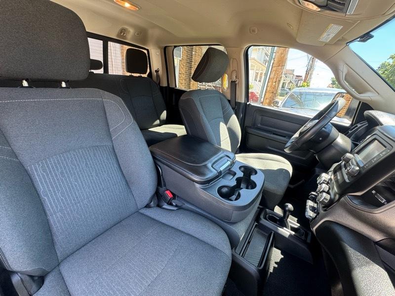 RAM 2500 Tradesman Crew Cab SWB 4WD 2019