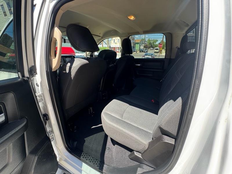RAM 2500 Tradesman Crew Cab SWB 4WD 2019