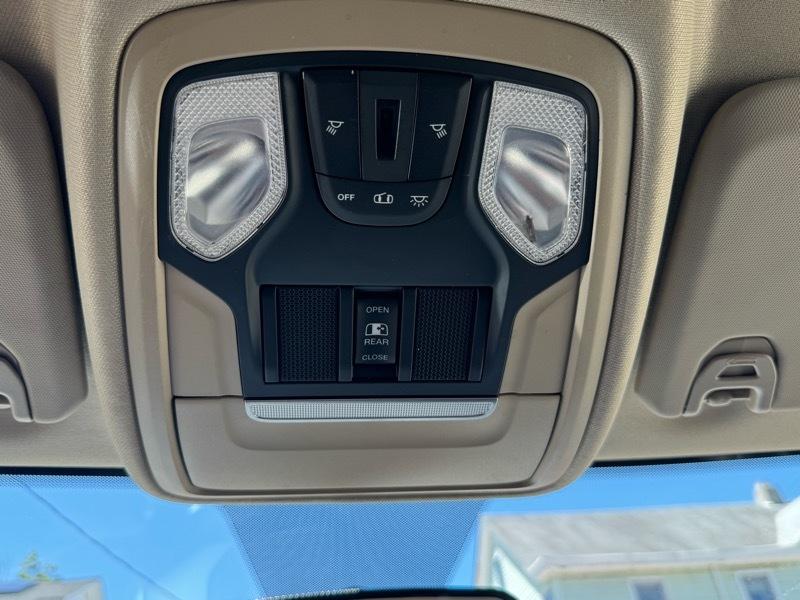RAM 2500 Tradesman Crew Cab SWB 4WD 2019