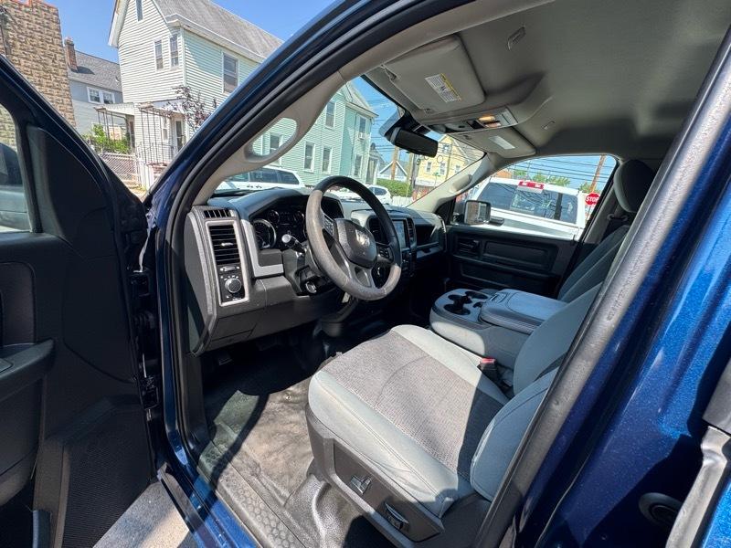 RAM 1500 Classic Tradesman Crew Cab LWB 4WD 2020