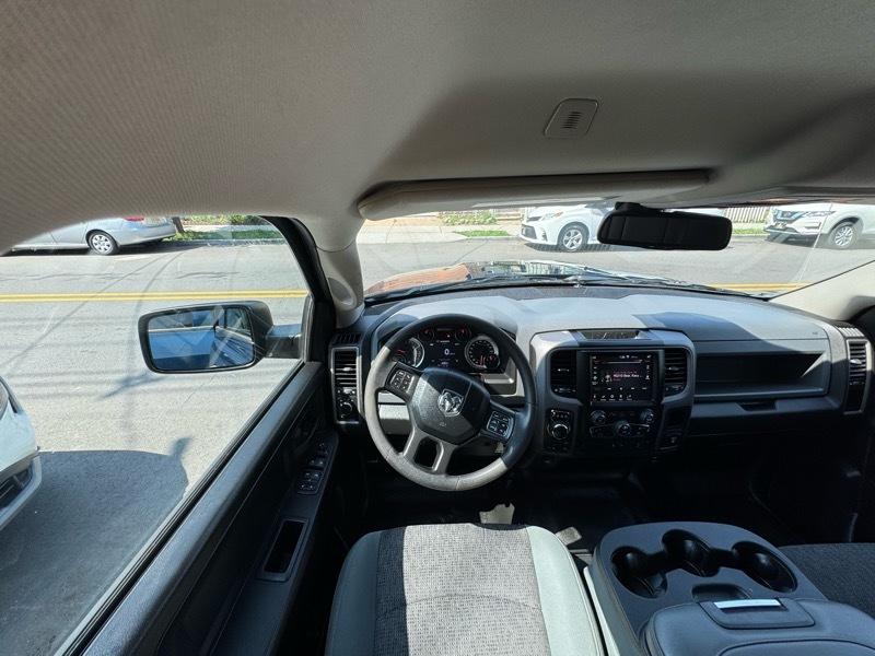 RAM 1500 Classic Tradesman Crew Cab LWB 4WD 2020