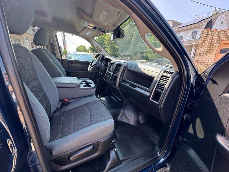 RAM 1500 Classic Tradesman Crew Cab LWB 4WD 2020