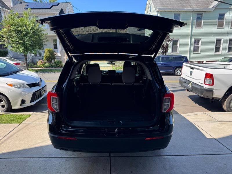 Ford Explorer Base AWD 2021