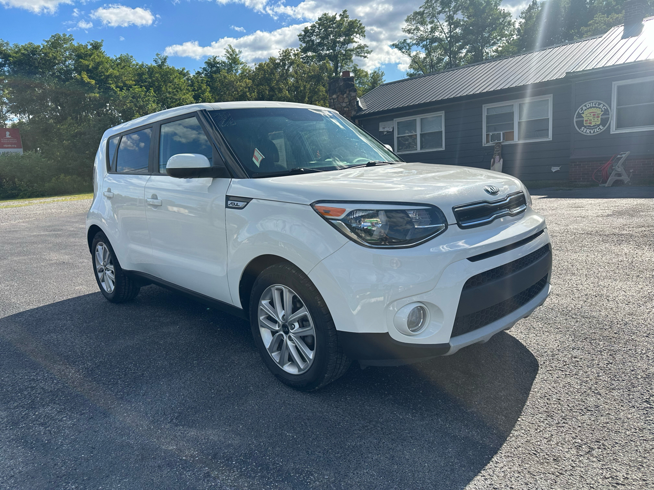 Kia Soul + 2019 Kia Soul + 2019