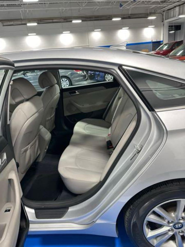 Hyundai Sonata SE 2015 Hyundai Sonata SE 2015