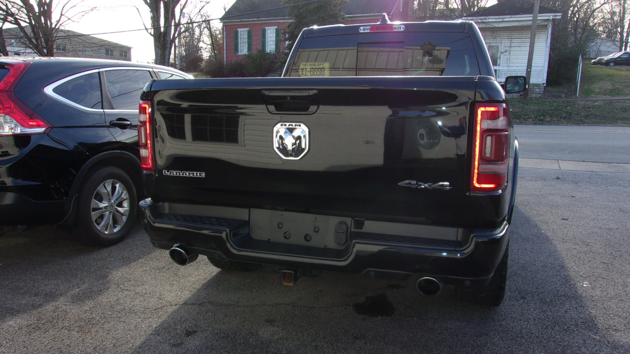 RAM 1500 Laramie Crew Cab SWB 4WD 2020
