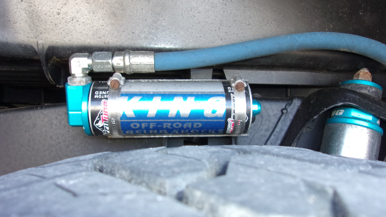 Toyota Tacoma PreRunner Double Cab V6 5AT 2WD 2014