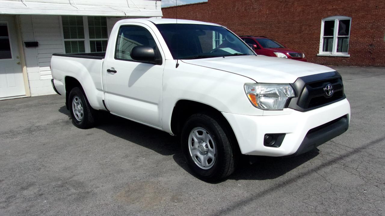 Toyota Tacoma Regular Cab I4 5MT 2WD 2014