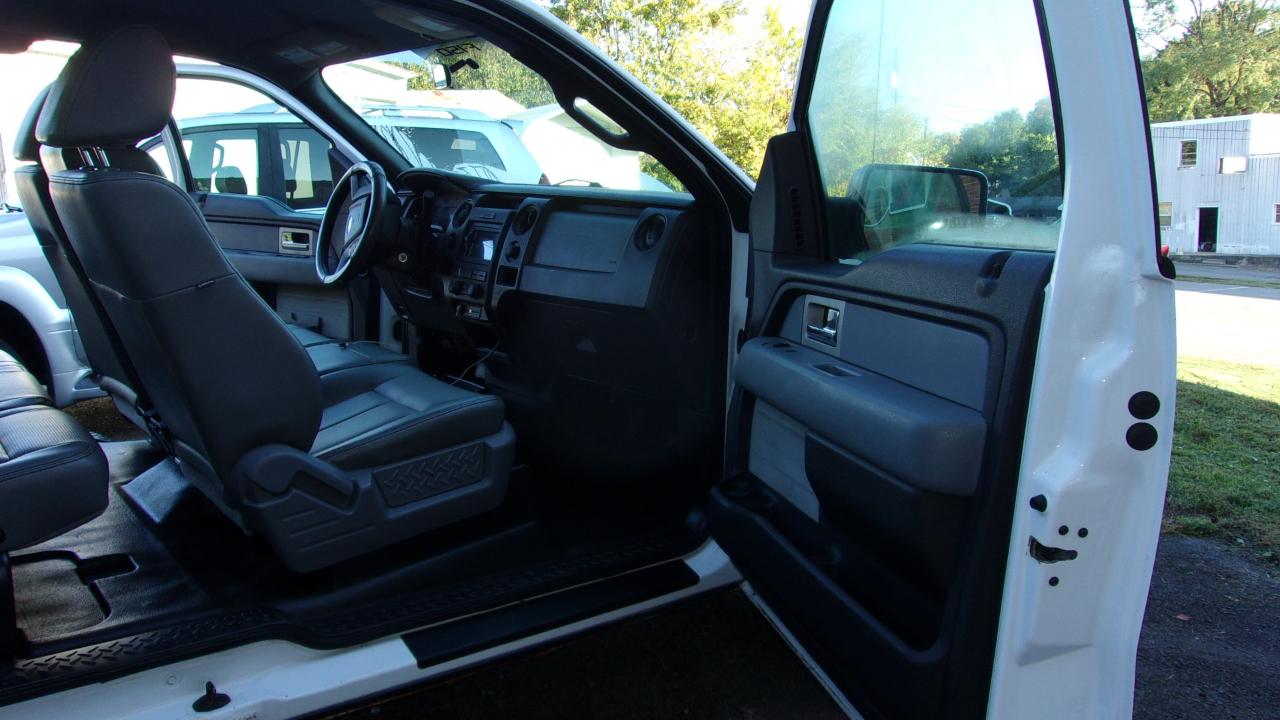 2011 Ford F-150 XL - Photo 9