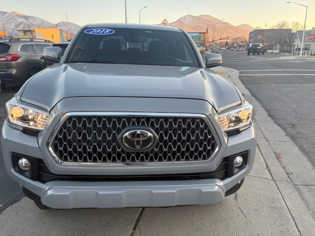 Toyota Tacoma  2018