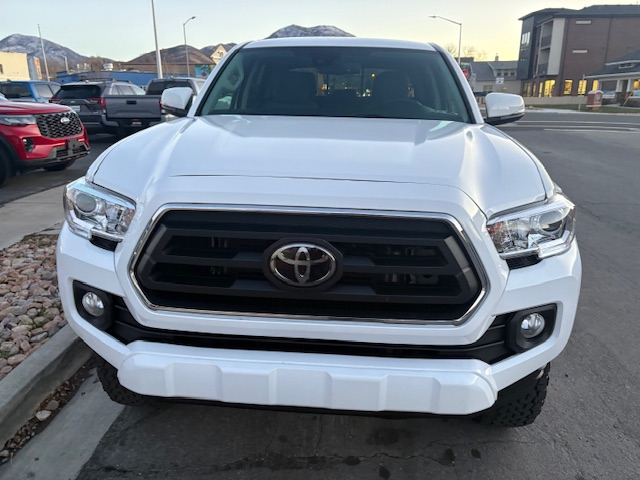 Toyota Tacoma SR5 Double Cab Long Bed V6 6AT 4WD 2023