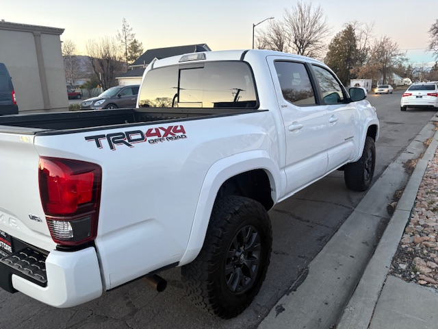 Toyota Tacoma SR5 Double Cab Long Bed V6 6AT 4WD 2023