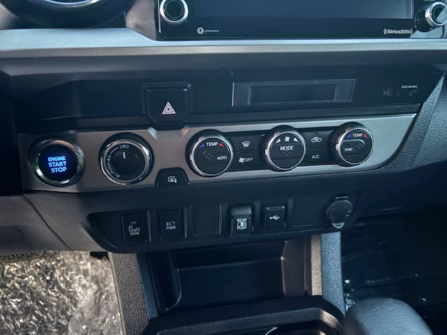 Toyota Tacoma SR5 Double Cab Long Bed V6 6AT 4WD 2023