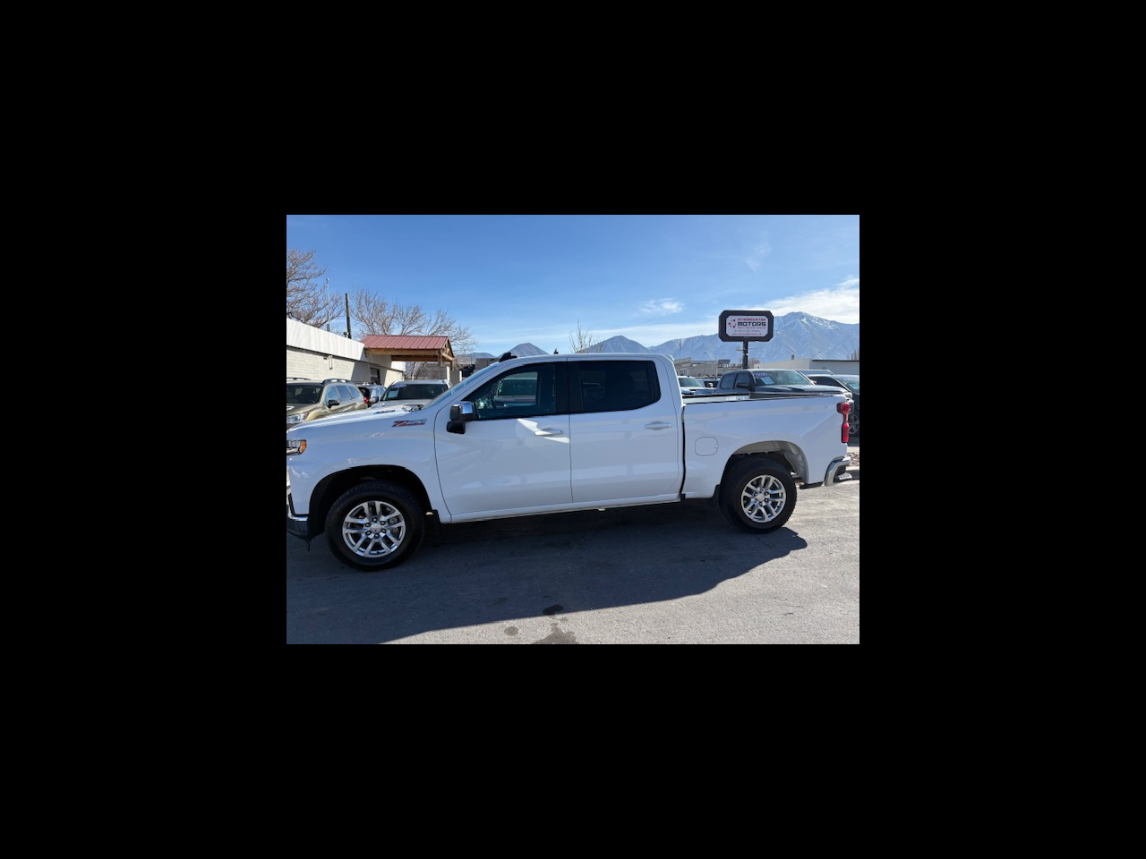 2021 Chevrolet Silverado 1500 LT Crew Cab 4WD