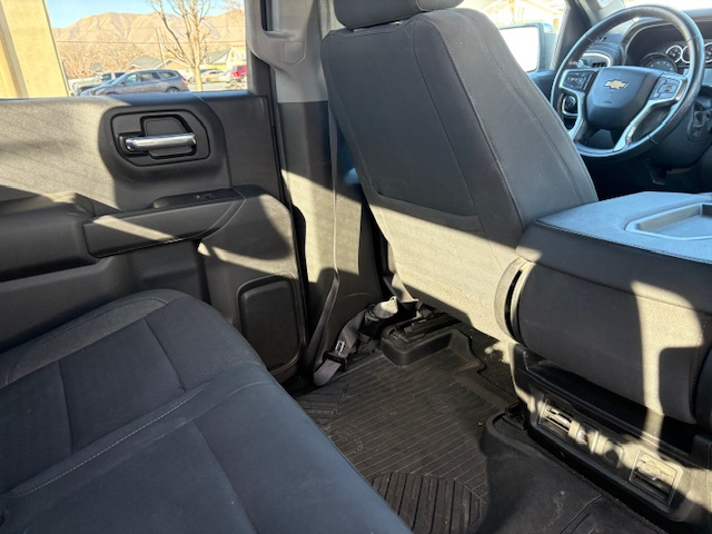 Chevrolet Silverado 1500 LT Crew Cab 4WD 2021