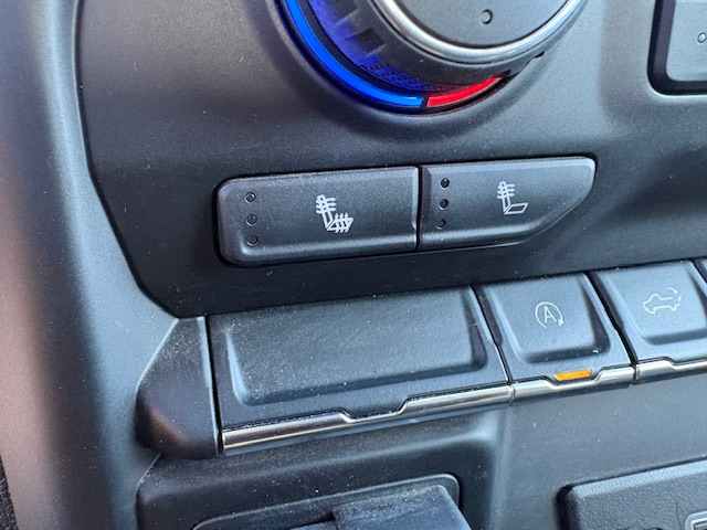 Chevrolet Silverado 1500 LT Crew Cab 4WD 2021