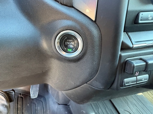 Chevrolet Silverado 1500 LT Crew Cab 4WD 2021