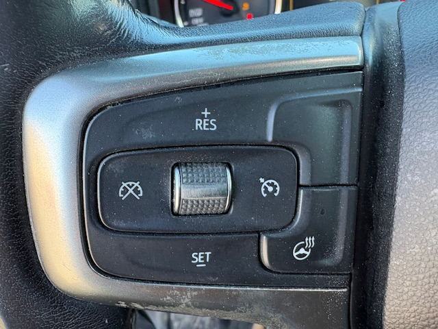 Chevrolet Silverado 1500 LT Crew Cab 4WD 2021