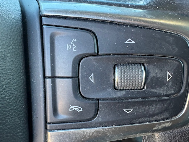 Chevrolet Silverado 1500 LT Crew Cab 4WD 2021