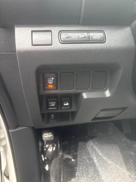 Nissan Frontier S Crew Cab 4WD 2022