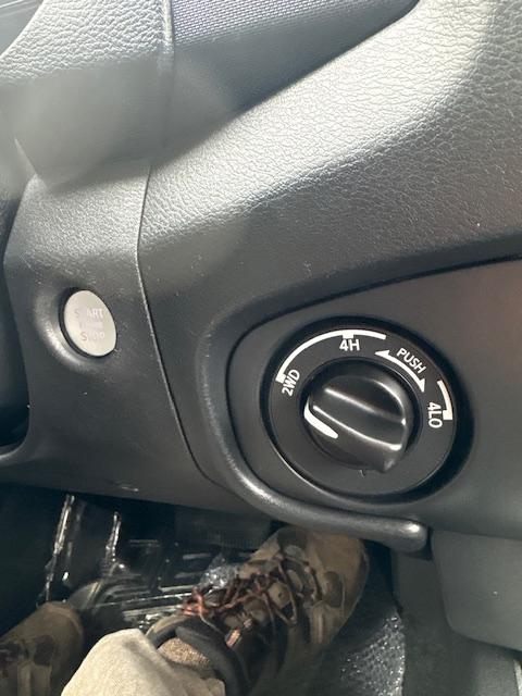 Nissan Frontier S Crew Cab 4WD 2022