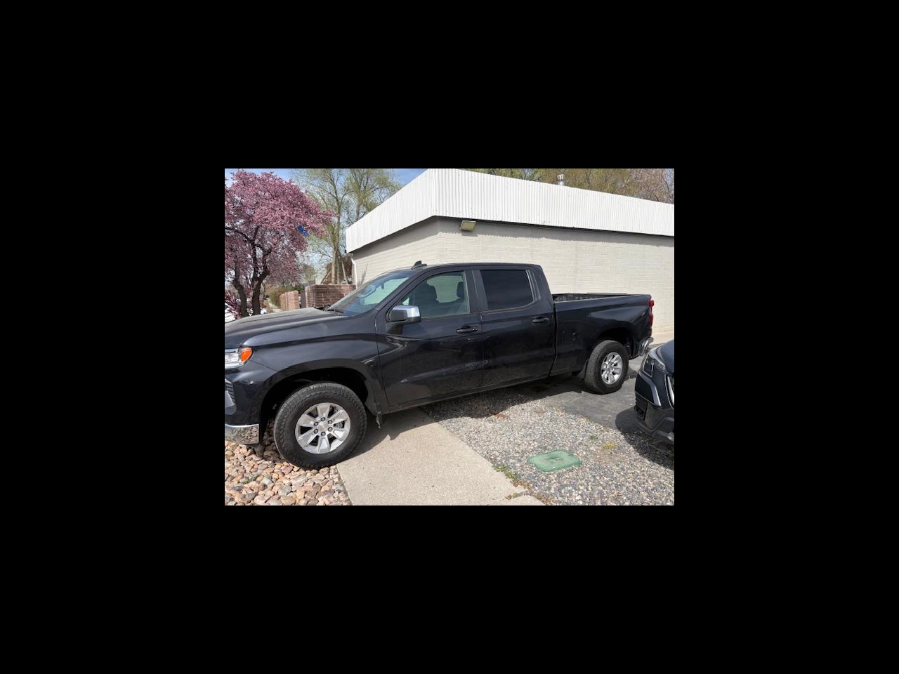2022 Chevrolet Silverado 1500 LT Crew Cab 4WD