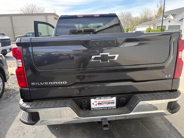 Chevrolet Silverado 1500 LT Crew Cab 4WD 2022