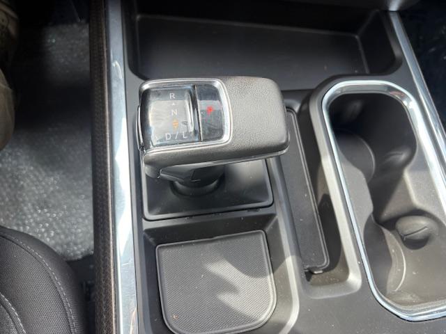 Chevrolet Silverado 1500 LT Crew Cab 4WD 2022