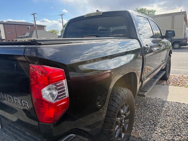 Toyota Tundra SR5 5.7L V8 CrewMax 4WD 2021