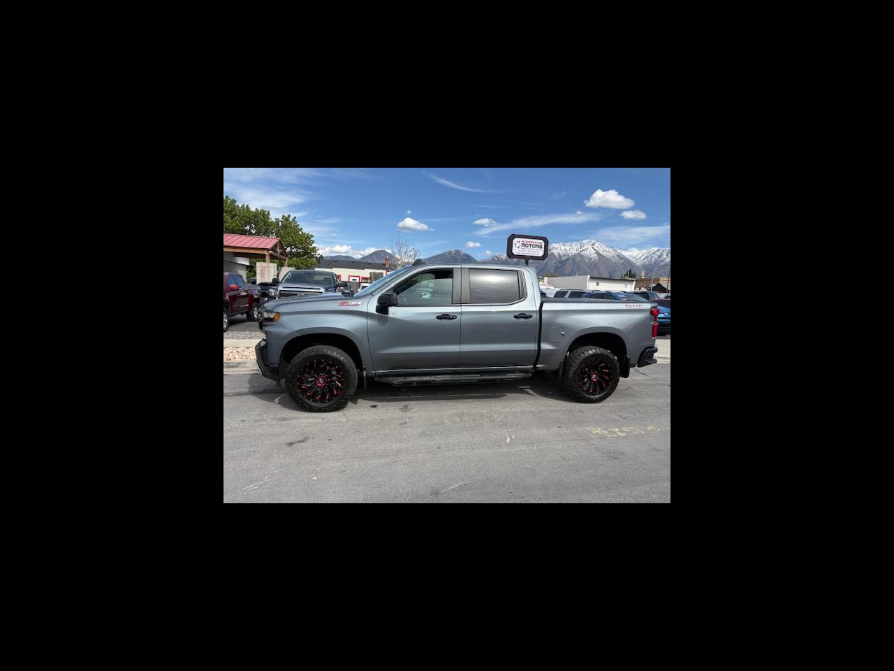 Chevrolet Silverado 1500 LT Trail Boss Crew Cab Long Box 4WD 2021