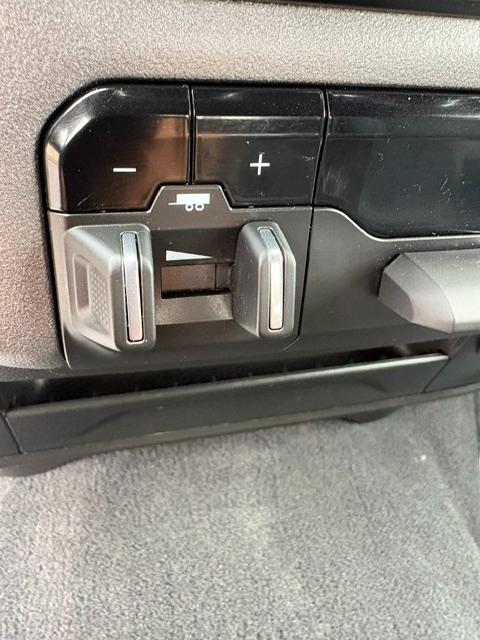 RAM 2500 Tradesman Crew Cab LWB 4WD 2024