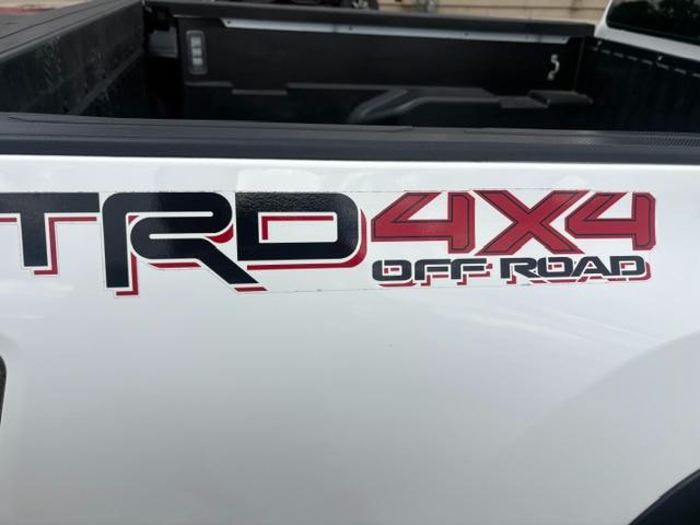 Toyota Tacoma  2021