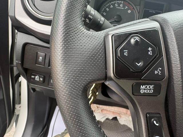 Toyota Tacoma  2021