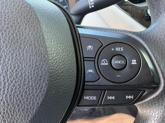 Toyota Corolla LE 2024