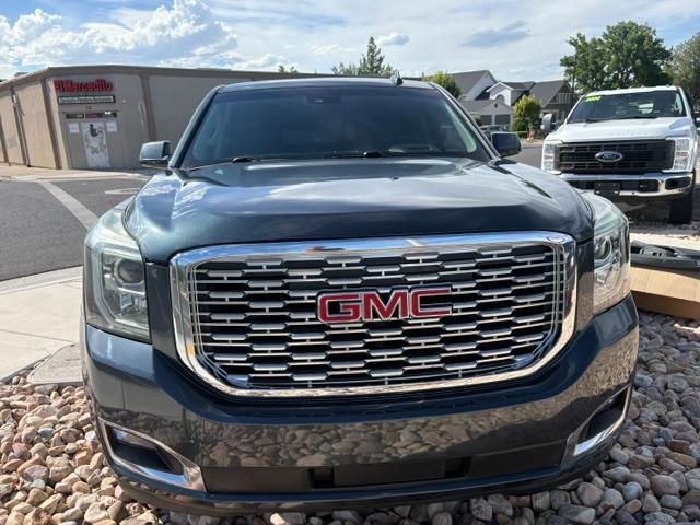 GMC Yukon XL Denali 4WD 2019