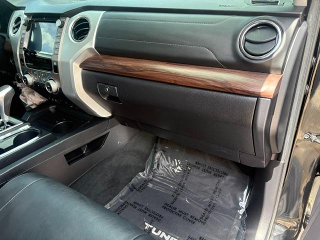 Toyota Tundra Limited 5.7L CrewMax 4WD 2021