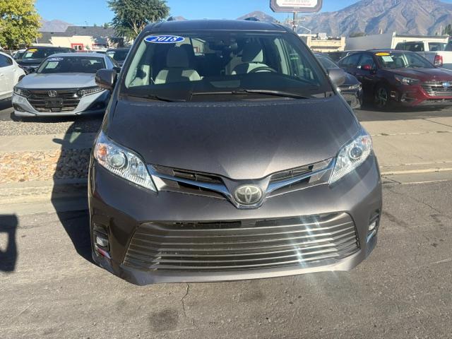 Toyota Sienna LE 8-Passenger 2018