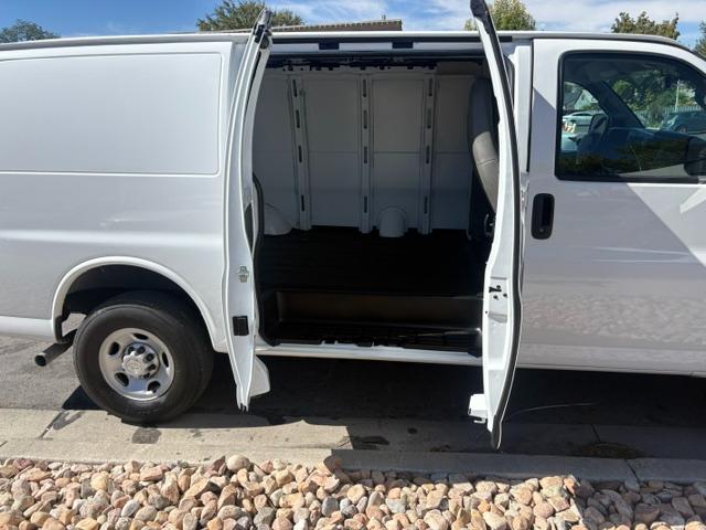 Chevrolet Express 2500 Cargo 2023