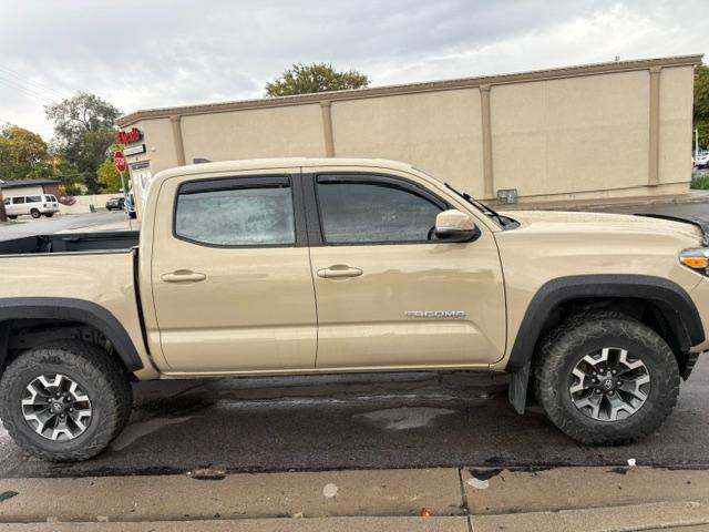 Toyota Tacoma  2017