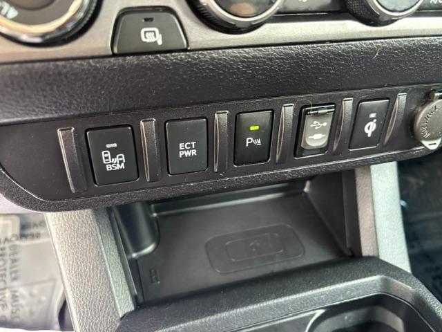 Toyota Tacoma  2017