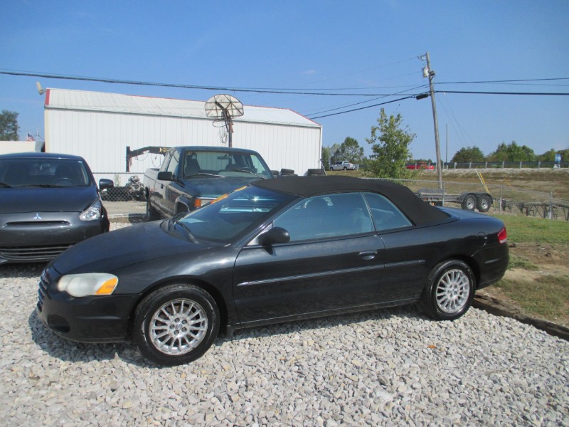 Used 2005 Chrysler Sebring Touring Convertible for Sale in London KY