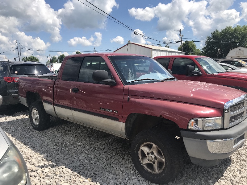 Used 1999 Dodge Ram 1500 Quad Cab Short Bed 4WD for Sale in London KY