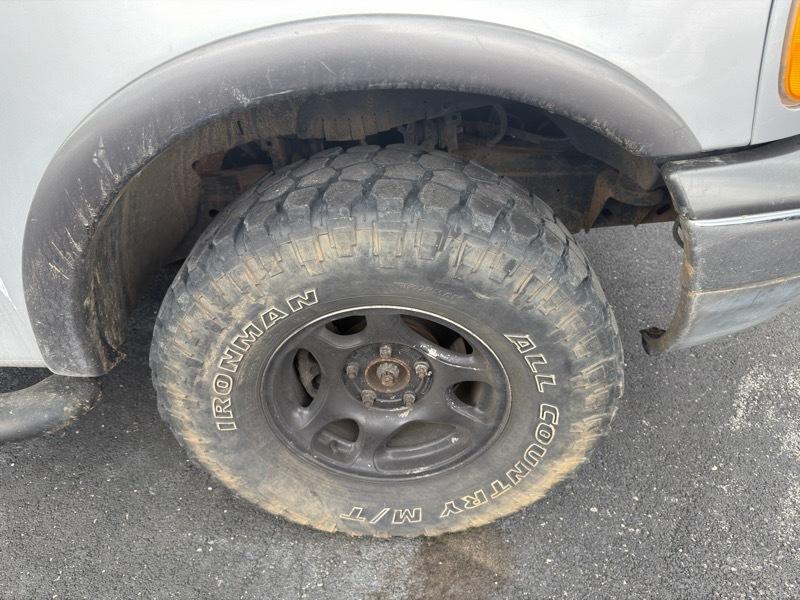 Ford F-150 Lariat SuperCab Long Bed 4WD 2002