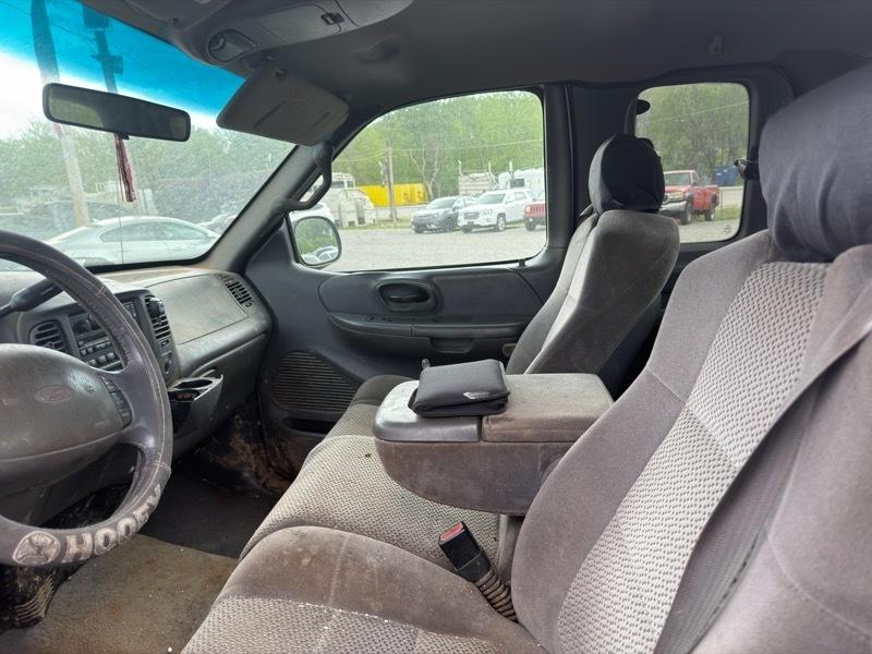 Ford F-150 Lariat SuperCab Long Bed 4WD 2002