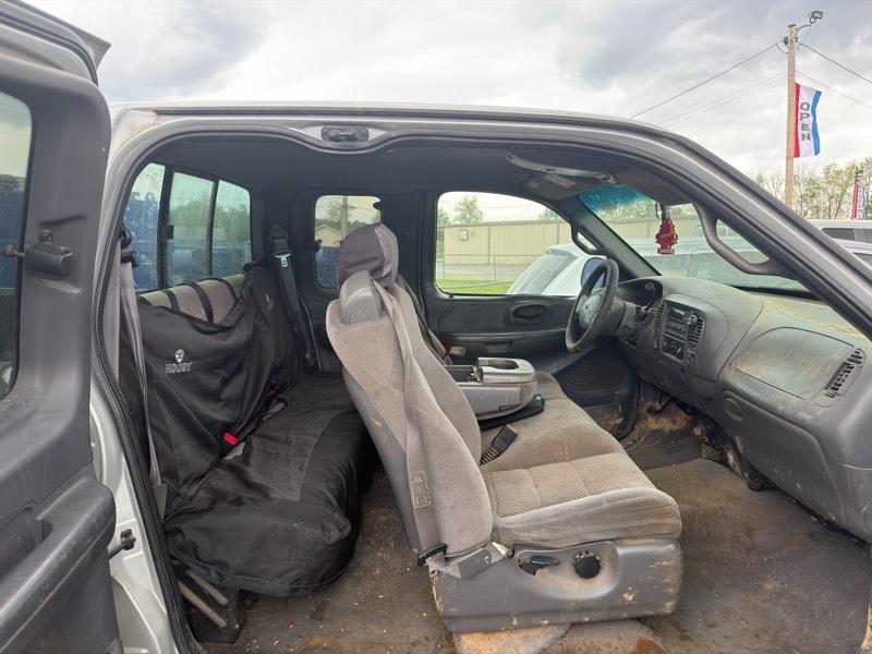 Ford F-150 Lariat SuperCab Long Bed 4WD 2002