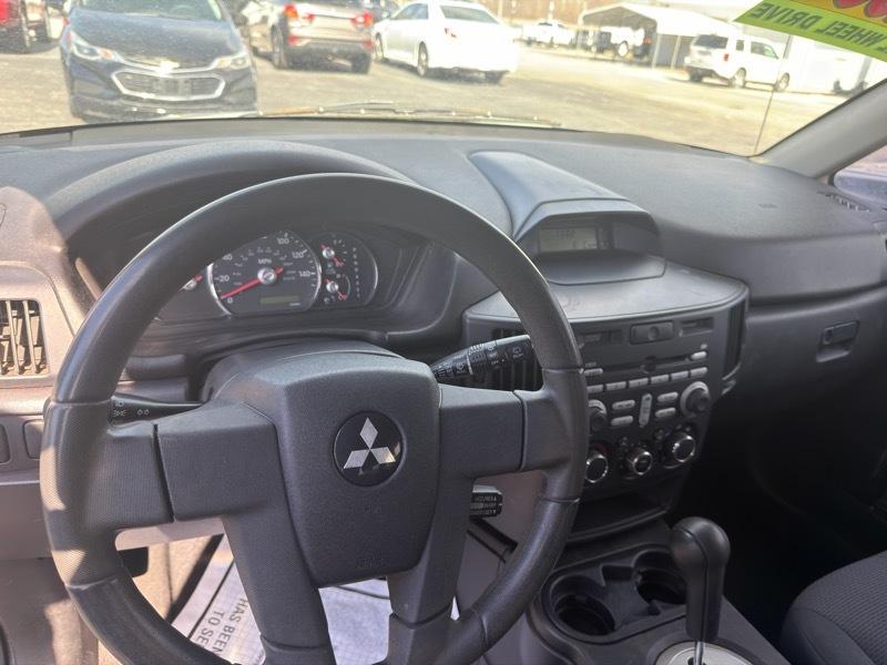 Mitsubishi Endeavor LS AWD 2006