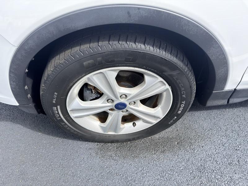 Ford Escape SE FWD 2015